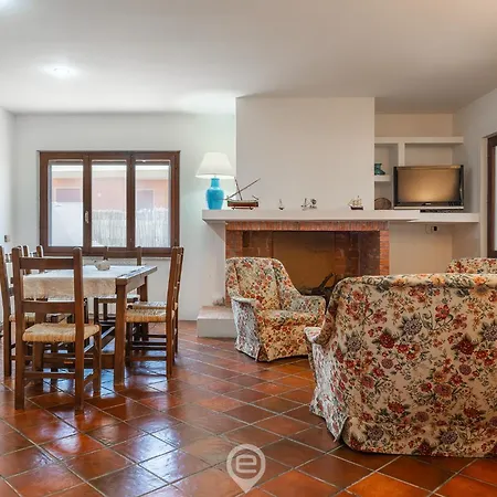 Estay - Casa Sottotorre Beachfront Calasetta