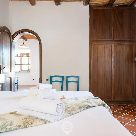 Vila Estay - Casa Sottotorre Beachfront Calasetta